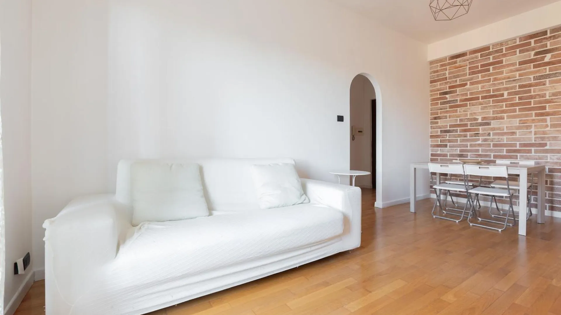 Agostini 9- Bright Flat Apartment Rome Italy